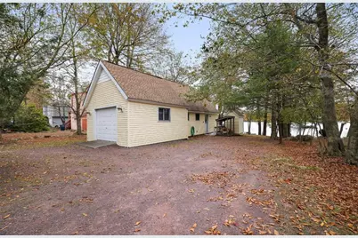 6063 Boardwalk Drive, Coolbaugh Twp, PA 18466 - Photo 3