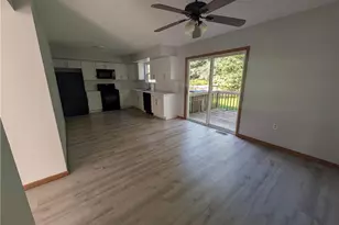 2621 Tamlynn Ct, Palmer Twp, PA 18045 - Photo 3