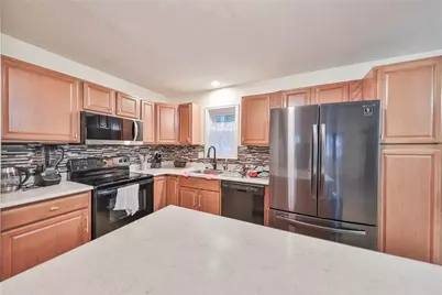 2114 Lakeview Road, Bushkill, PA 18324 - Photo 9
