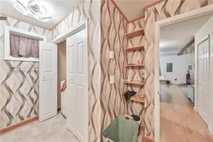 2114 Lakeview Rd, Bushkill, PA 18324 - Photo 27
