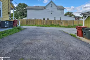 1060 Catasauqua Rd, Whitehall Township, PA 18052 - Photo 35