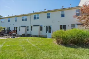 1147 Tudor Dr, Upper Macungie Township, PA 18031 - Photo 31