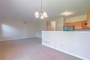 1147 Tudor Dr, Upper Macungie Township, PA 18031 - Photo 13
