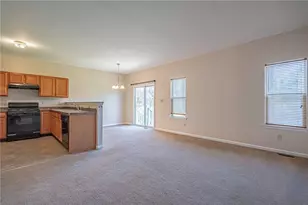 1147 Tudor Dr, Upper Macungie Township, PA 18031 - Photo 11
