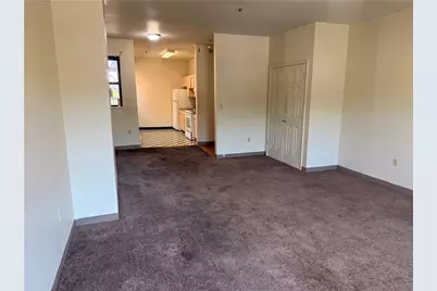 823 E 4th #4, Bethlehem, PA 18015 - Photo 3