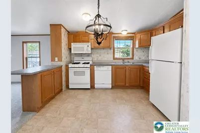 3412 Lil Wolf Drive, South Whitehall Township, PA 18069 - Photo 9