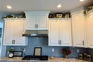 6924 Cedar Dr, East Allen Township, PA 18014 - Photo 9