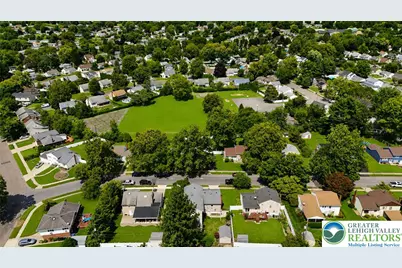 1938 Woodbury Road, Bethlehem, PA 18017 - Photo 15