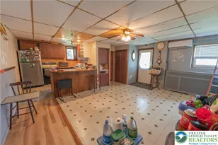 310 S 6th St, Emmaus Boro, PA 18049 - Photo 5