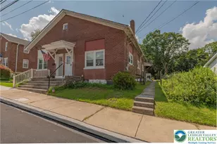310 S 6th St, Emmaus Boro, PA 18049 - Photo 1