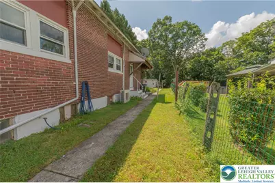 310 S 6th Street, Emmaus Boro, PA 18049 - Photo 11