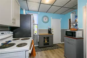 34 N 2nd St, Coplay Boro, PA 18037 - Photo 3