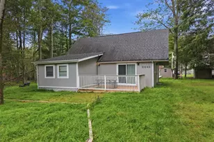 8919 Moose Ln, Tobyhanna, PA 18466 - Photo 3