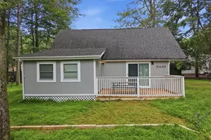 8919 Moose Ln, Tobyhanna, PA 18466 - Photo 1