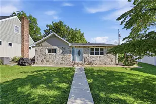2375 Jennie Ave, Allentown City, PA 18104 - Photo 1