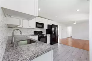 2375 Jennie Ave, South Whitehall Township, PA 18104 - Photo 13