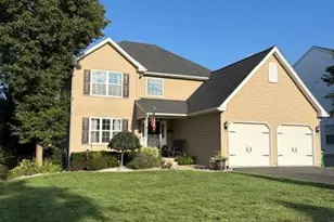 3743 Notch St, Macungie Boro, PA 18062 - Photo 3
