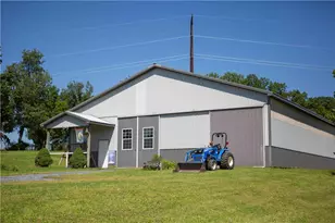 245 Tomahawk Trail, Allen Township, PA 18067 - Photo 11