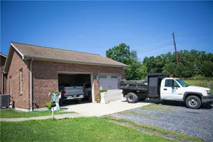 245 Tomahawk Trail, Allen Township, PA 18067 - Photo 27