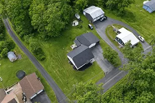 209 W Douglasville Rd, Bushkill Twp, PA 18064 - Photo 31