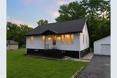 209 W Douglasville Road, Bushkill Twp, PA 18064 - Photo 1