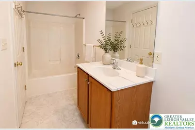 2014 Rolling Meadow Drive, Macungie Boro, PA 18062 - Photo 19