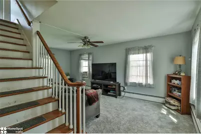 526 Lechauwecki Avenue, Fountain Hill Boro, PA 18015 - Photo 5