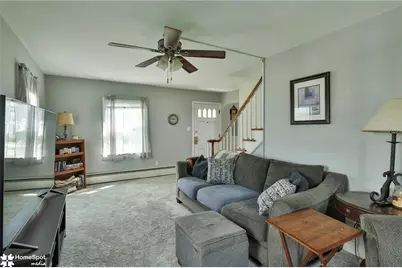 526 Lechauwecki Avenue, Fountain Hill Boro, PA 18015 - Photo 9