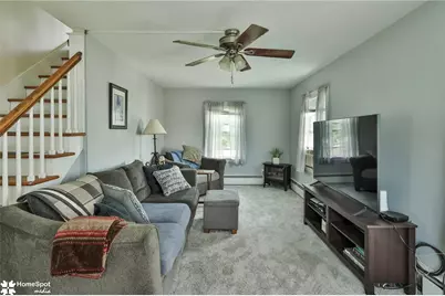 526 Lechauwecki Avenue, Fountain Hill Boro, PA 18015 - Photo 7