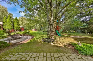 364 W Mountain Rd, Bushkill Twp, PA 18091 - Photo 49
