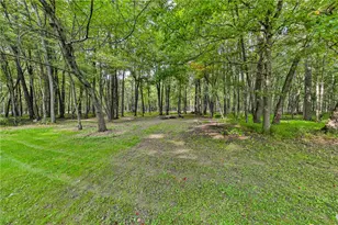 364 W Mountain Rd, Bushkill Twp, PA 18091 - Photo 57