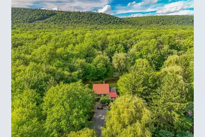 364 W Mountain Road, Bushkill Twp, PA 18091 - Photo 65