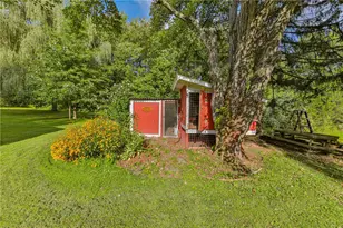 364 W Mountain Rd, Bushkill Twp, PA 18091 - Photo 53