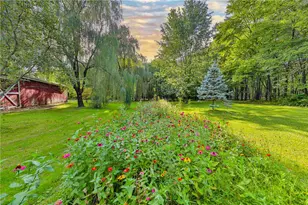 364 W Mountain Rd, Bushkill Twp, PA 18091 - Photo 55