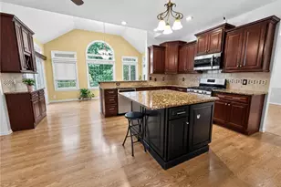 4720 Janet Ln, Hanover Twp, PA 18017 - Photo 15