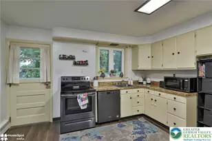 319 S Ott St, Allentown City, PA 18104 - Photo 17