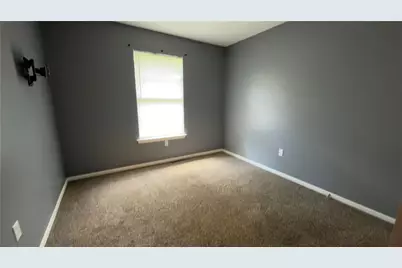 886 Maryland Court, Whitehall Township, PA 18052 - Photo 17