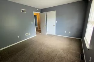 886 Maryland Ct, Whitehall Township, PA 18052 - Photo 15
