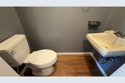 886 Maryland Court, Whitehall Township, PA 18052 - Photo 9
