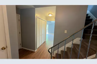 886 Maryland Court, Whitehall Township, PA 18052 - Photo 3