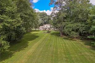 1820 Flint Hill Rd, Upper Saucon Township, PA 18036 - Photo 3