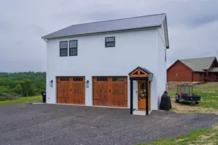 360 Sunset Dr, Upper Mt Bethel Twp, PA 18013 - Photo 3