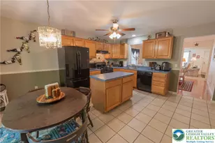 2117 W Walnut St, Allentown City, PA 18104 - Photo 5