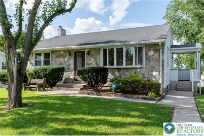 42 Middle Place, Palmer Twp, PA 18045 - Photo 1
