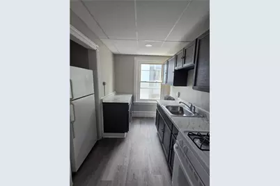 927 Jackson Street #3, Allentown City, PA 18102 - Photo 3