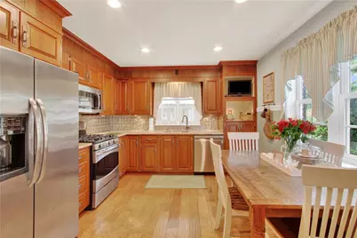 233 E 7th Street, Northampton Boro, PA 18067 - Photo 5
