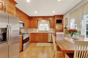 233 E 7th St, Northampton Boro, PA 18067 - Photo 5