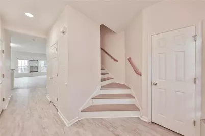 131 Knollwood, Williams Township, PA 18042 - Photo 5