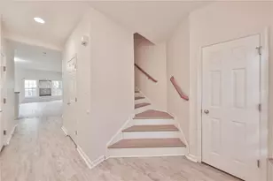 131 Knollwood, Williams Township, PA 18042 - Photo 5