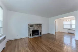 2121 Worthington Ave, Bethlehem, PA 18017 - Photo 9